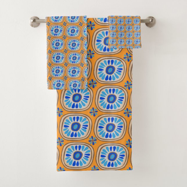 Retro Round Daisy Tile Pattern Blue Orange Bath Towel Set (Insitu)