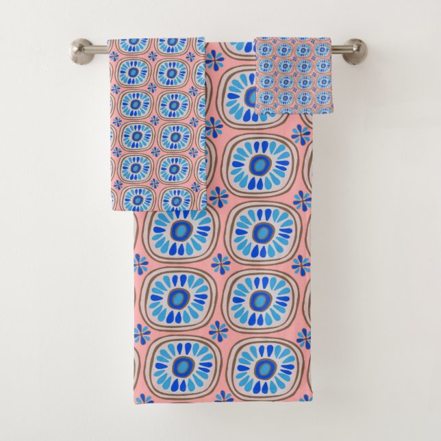 Retro Round Daisy Tile Pattern Blue Peach Bath Towel Set (Insitu)