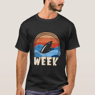 Retro Shark Fin Week 2023 Shark Lover Ocean Wildli T-Shirt
