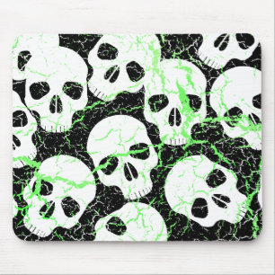 RETRO SKULLS MOUSE MAT