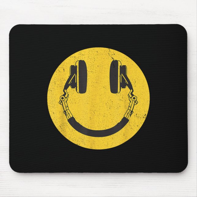 Retro Smile Music Face Headphones 90s Men Women Ki Mouse Mat (Front)