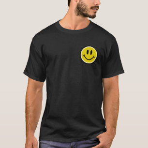 Retro Smiley Face T-shirt – 90s Vibe