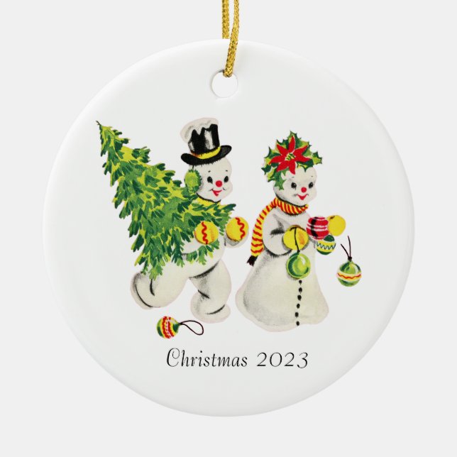 Retro Snowcouple Christmas 2023 Ceramic Tree Decoration (Front)