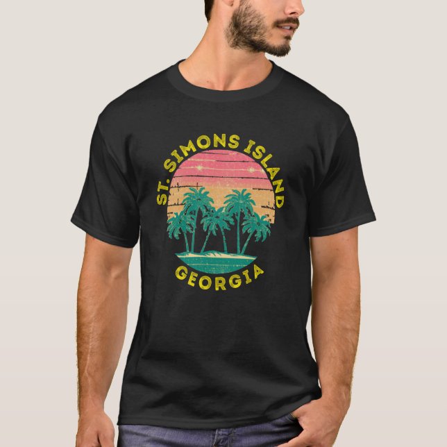 Retro St Simons Island Vacation Souvenir Palm Tree T-Shirt (Front)