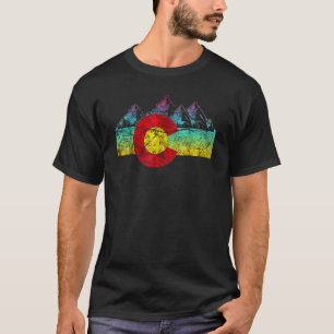 Retro State Flag Colorado Rocky Mountains Skiing A T-Shirt
