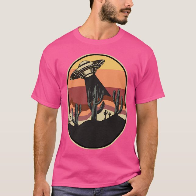 Retro Style Alien Ufo The Truth Is Out There Alien T-Shirt (Front)