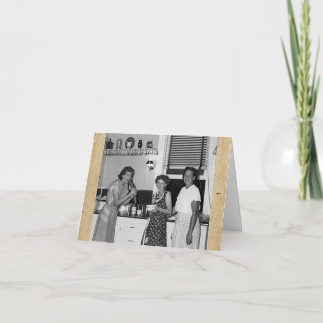 Retro-Style "Between Friends ” Note Card (Front)