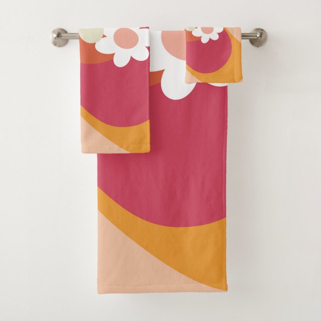 Retro style flowers and waves bath towel set (Insitu)