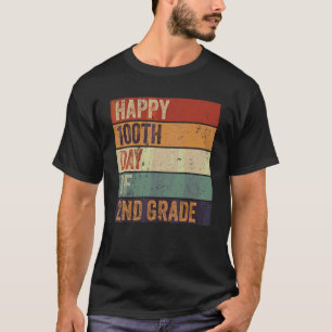 Retro Style Happy Last Day Of 2nd Grade Teacher St T-Shirt