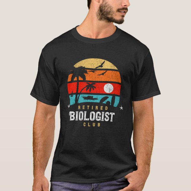 Retro Style Retirement Gag Idea Funny Retired Biol T-Shirt (Front)