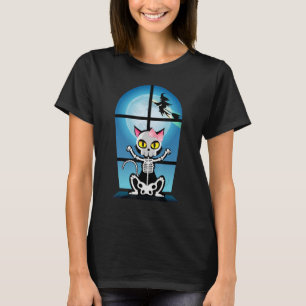 Retro Style Scary Witch   Spooky Skeleton Cat Hall T-Shirt