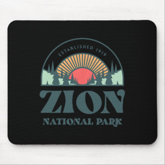 Retro Style Utah Zion National Park  Mouse Mat