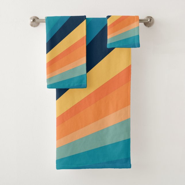 Retro sun rays bath towel set (Insitu)