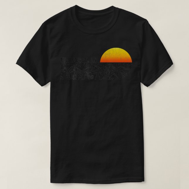 Retro Sun Valley Idaho Mountain Sunset Winter  T-Shirt (Design Front)