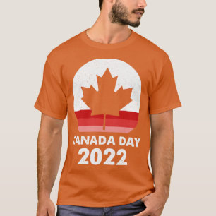 Retro Sunset Canada Day 2022 T-Shirt