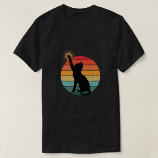 Retro Sunset Cat Silhouette –  Aesthetic T-Shirt