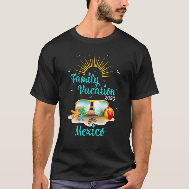 Retro Sunset Family Vacation 2023 Mexico Beach T-Shirt (Front)
