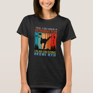 Retro Sunset Slogan Retirement I Plan On Doing Uec T-Shirt