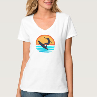Retro Sunset Surfing _ Vintage Beach Vibes T-Shirt