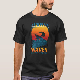 Retro Surfing Vintage Surfboarder Surfer T-Shirt
