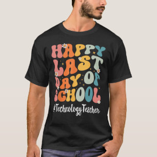 Retro Technology Teacher Happy Last Day Of School T-Shirt