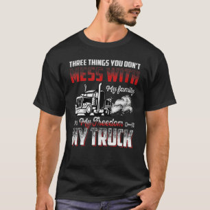 Retro Three Things You Don't Mess With My Family M T-Shirt