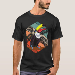 Retro Toucan   Tropical Bird Rainforest Animal Tou T-Shirt