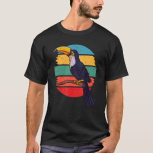 Retro Toucan Vintage Distressed Style Bird  Art T-Shirt