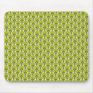 retro tree pattern - green mouse mat