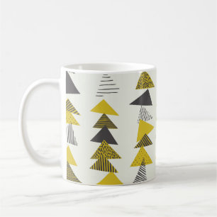 Retro Triangles: Varied Seamless Pattern. Coffee Mug