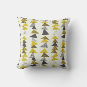 Retro Triangles: Varied Seamless Pattern. Cushion