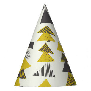 Retro Triangles: Varied Seamless Pattern. Party Hat