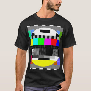 Retro TV no signal illustration. T-Shirt