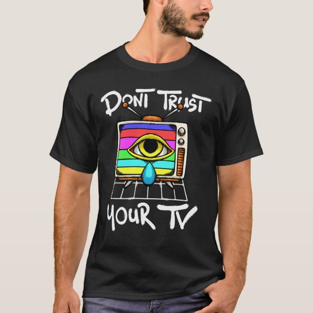 retro TV streetwear T-Shirt (Front)