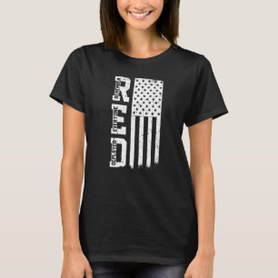 Retro US Flag Remember Everyone Deployed RED Frida T-Shirt