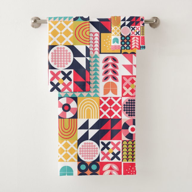 Retro Vibrant Geometric Colourful Pattern Bath Towel Set (Insitu)
