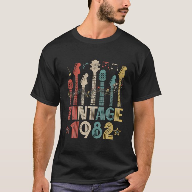 Retro Vintage 1982 Guitar Lover 1982 Birthday Guit T-Shirt (Front)