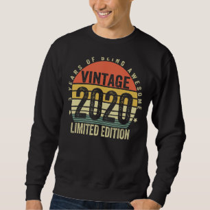 Retro Vintage 2020 3rd Birthday Gift 3 Years Old B Sweatshirt
