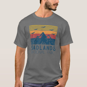 Retro Vintage Badlands National Park South Dakota T-Shirt
