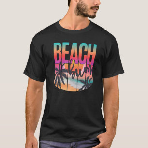Retro Vintage Beach Bum Beach Summer Vacation T-Shirt