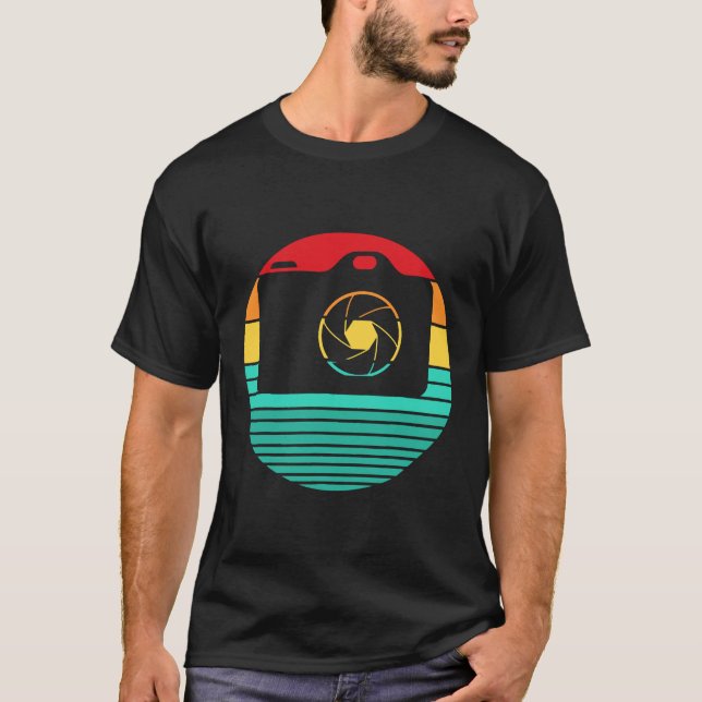 Retro Vintage Camera Photographer Photography Love T-Shirt (Front)