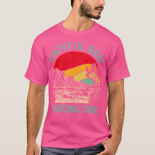 Retro Vintage Capitol Reef National Park 2025 Hiki T-Shirt