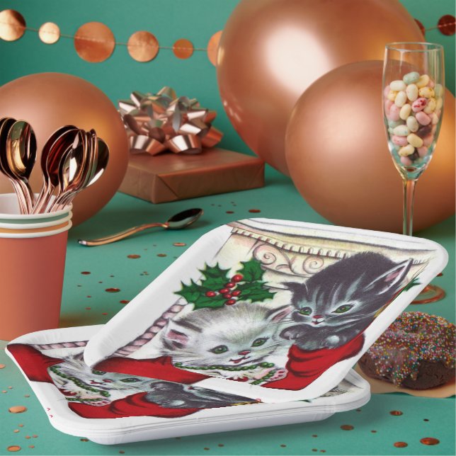 Retro Vintage Christmas cats Holiday party plate (Multi)