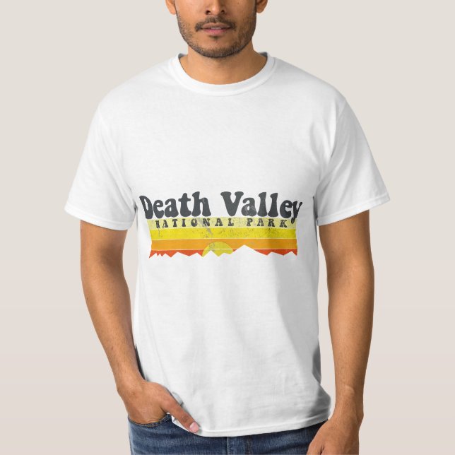 Retro Vintage Death Valley National Park  T-Shirt (Front)