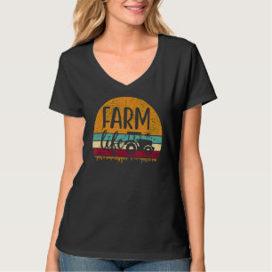 Retro Vintage Farm Life Farming Tractor Family Far T-Shirt