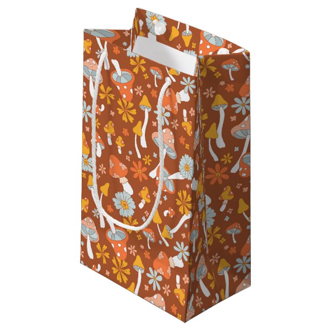 Retro Vintage Mushroom Flower Pattern Small Gift Bag (Front Angled)