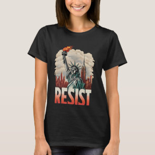 Retro Vintage Resist Statue of Liberty Activism T-Shirt