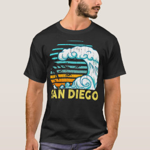 RETRO VINTAGE SAN DIEGO BEACH T-Shirt
