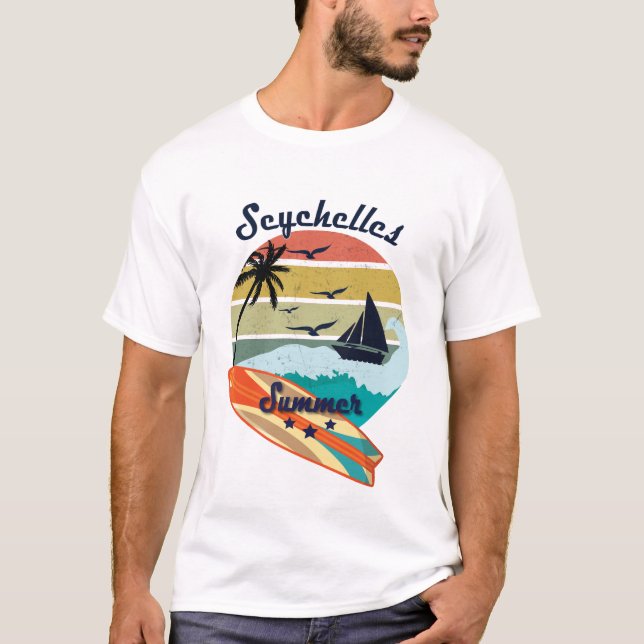 Retro vintage Seychelles gift summer vacation T-Shirt (Front)