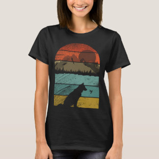 Retro vintage Siberian Husky Dogs  and cute animal T-Shirt